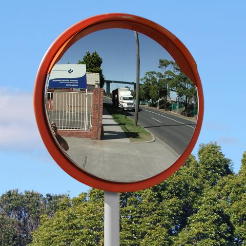 Long-lasting Traffic Mirrors